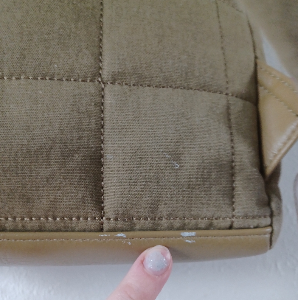 Quilted Universal Thread Backpack - image 5